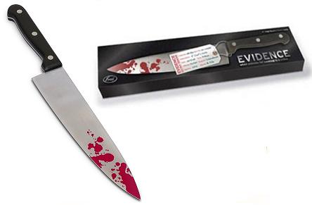 cuchillo con sangre Halloween 