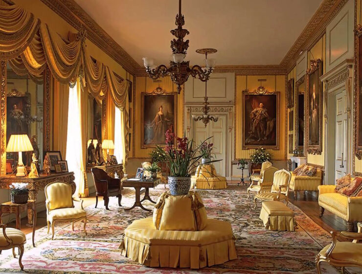 La exquisita decoración de los palacios de la reina Isabel II