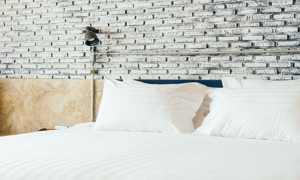 5 estilos diferentes para decorar tu cama