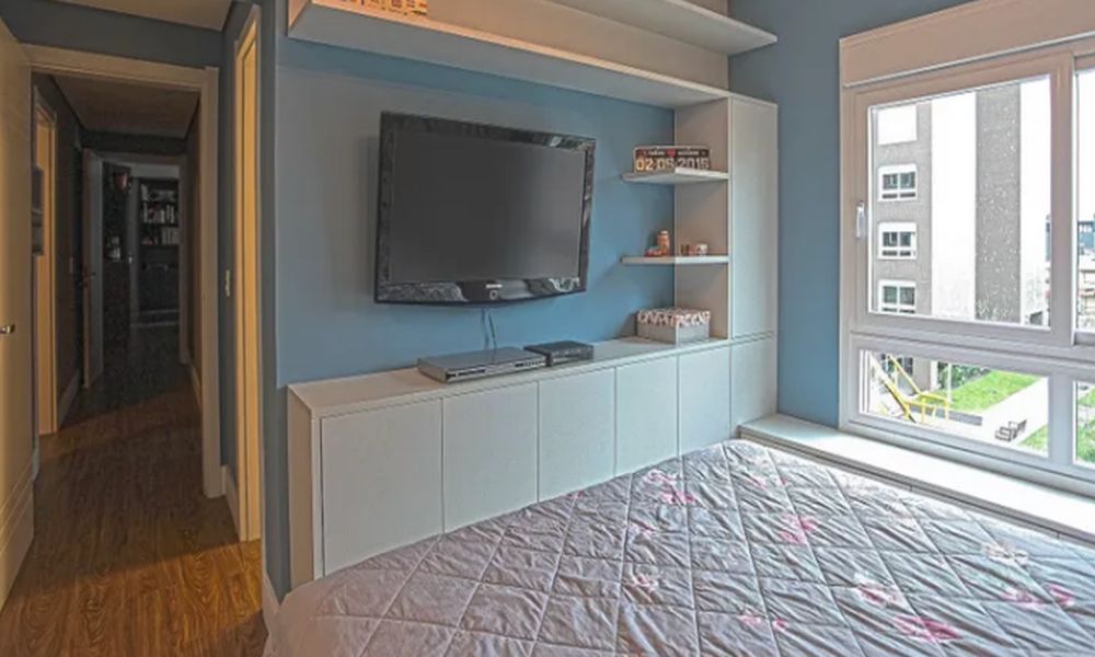 Opciones para poner el televisor en tu dormitorio