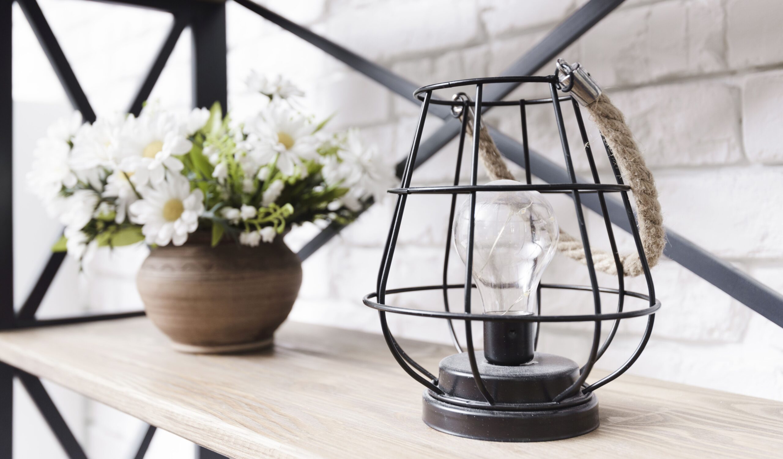 Decora tu hogar con lámparas minimalistas