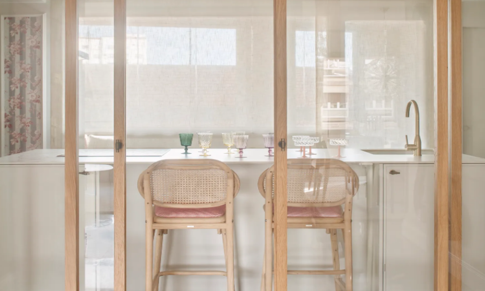 De oscura a luminosa: cómo esta diseñadora reformó esta casa en Zaragoza
