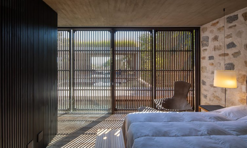 Casa con voladizo mira cómo el arquitecto Marcelo Couto la diseñó