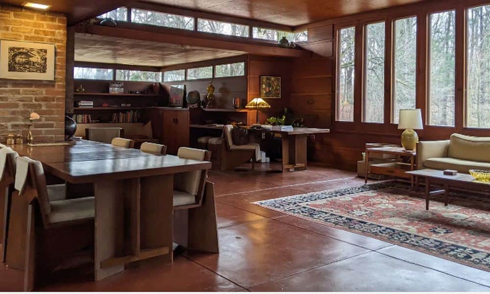 Qué se siente vivir en una casa diseñada por Frank Lloyd Wright