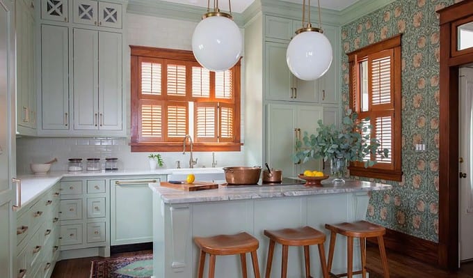 Toma inspiración para decorar ventanas de la cocina con estas 6 ideas